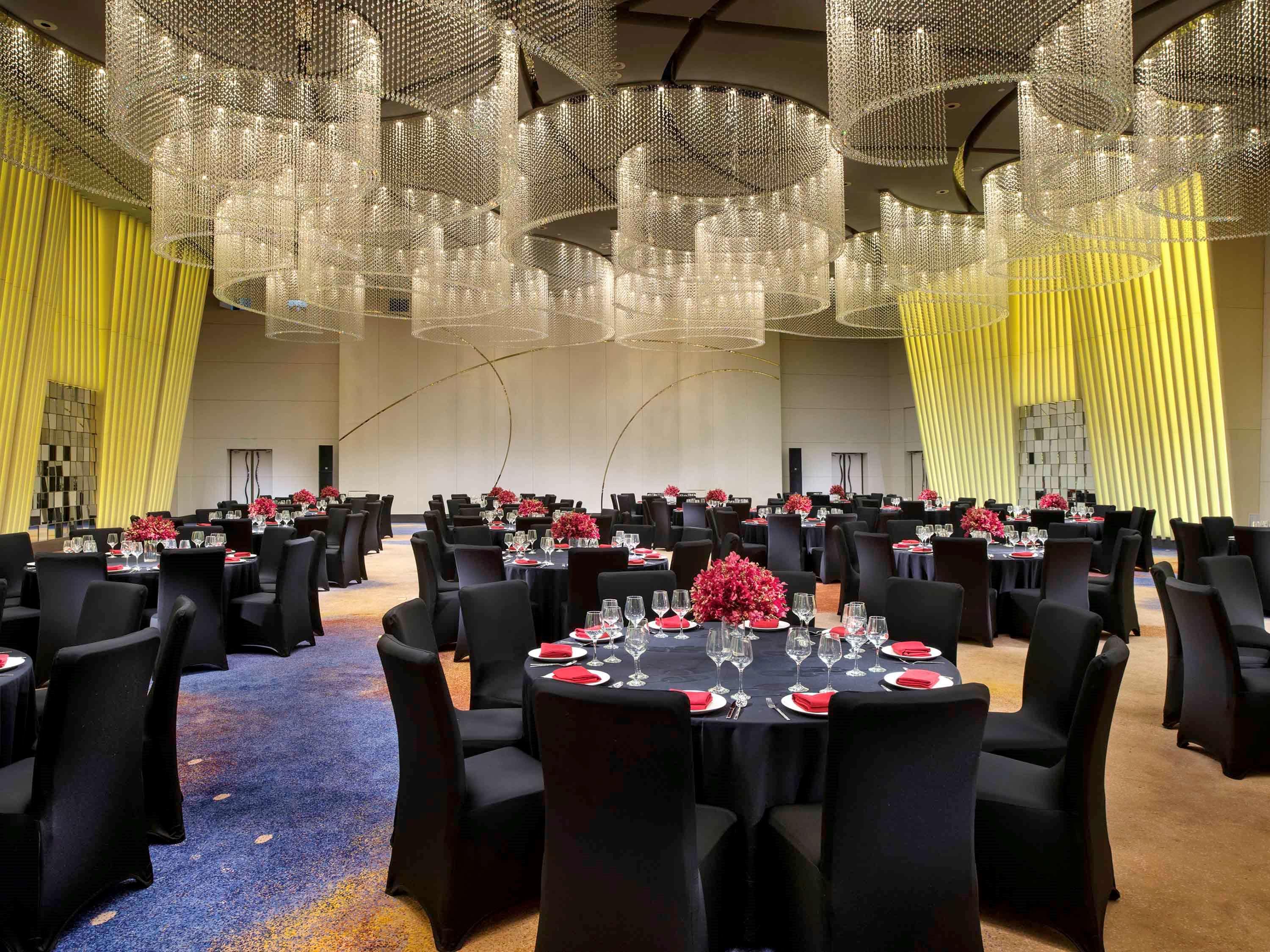 Sofitel Kunming Hotel Екстериор снимка
