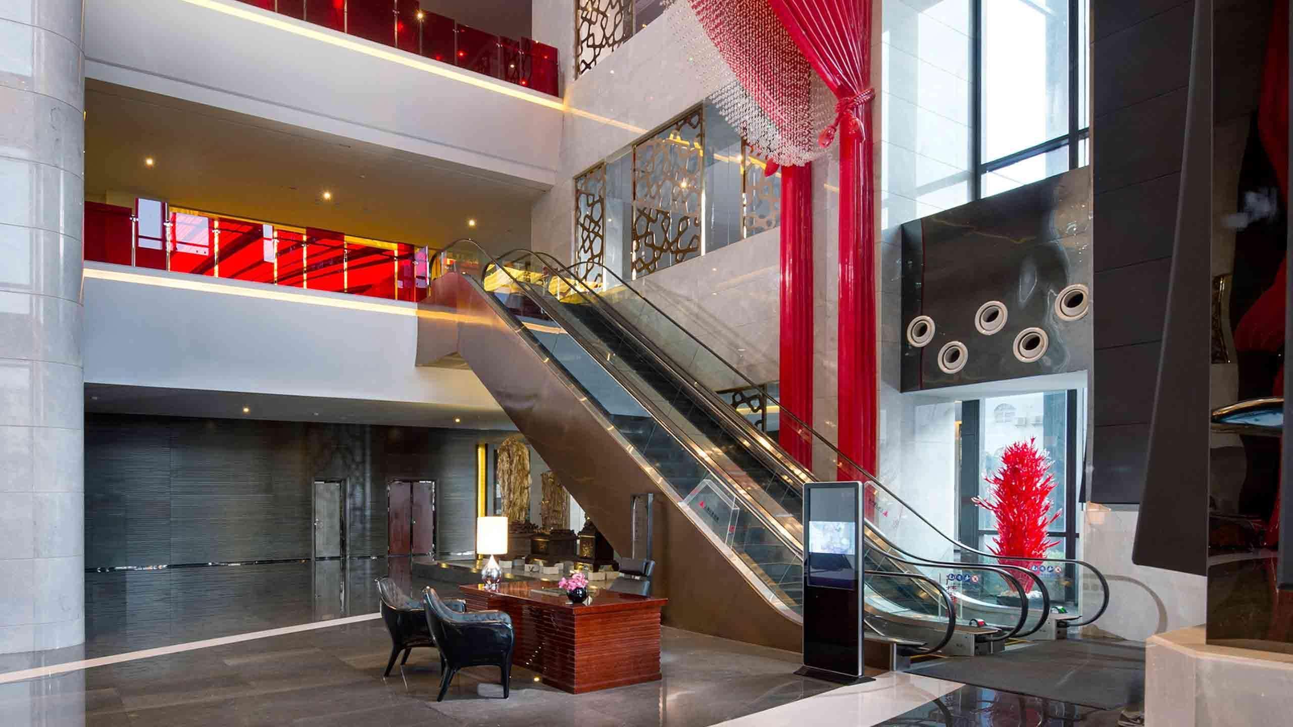Sofitel Kunming Hotel Екстериор снимка