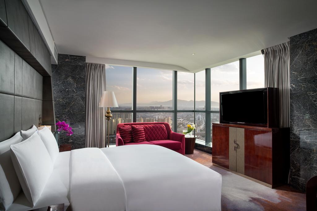Sofitel Kunming Hotel Екстериор снимка